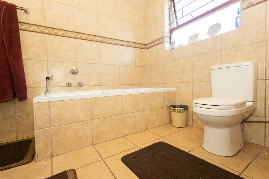 3 Bedroom Property for Sale in Amanda Glen Western Cape